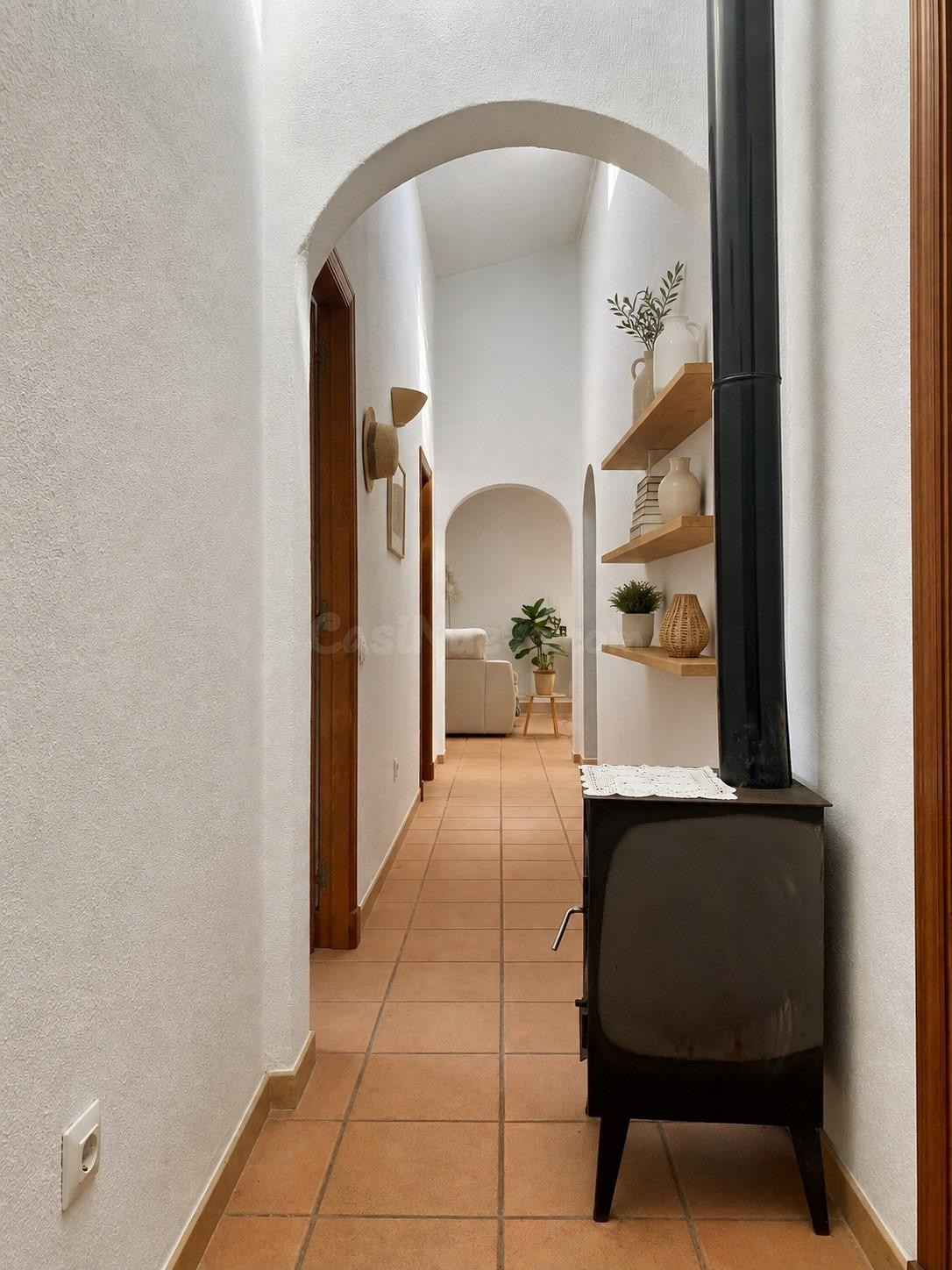 Casa de campo con amplio terreno y autonomía energética en S - foto 4