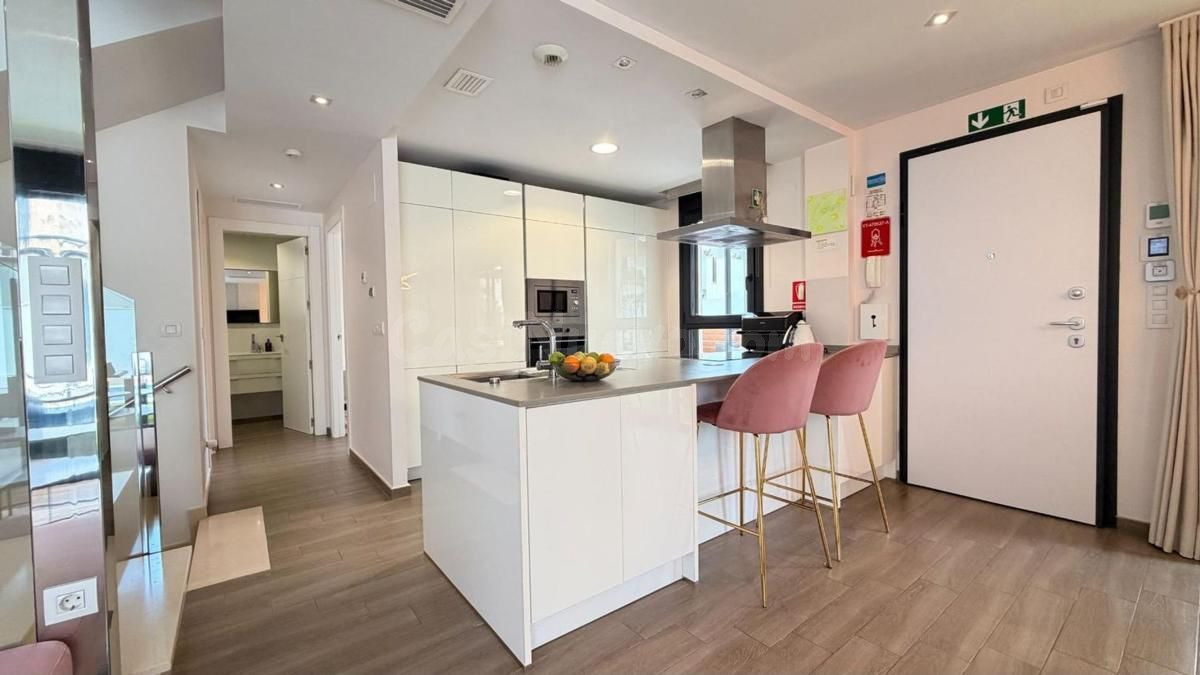 Villa 5 habitaciones 194m² en venta - Aguas Nuevas - foto 3