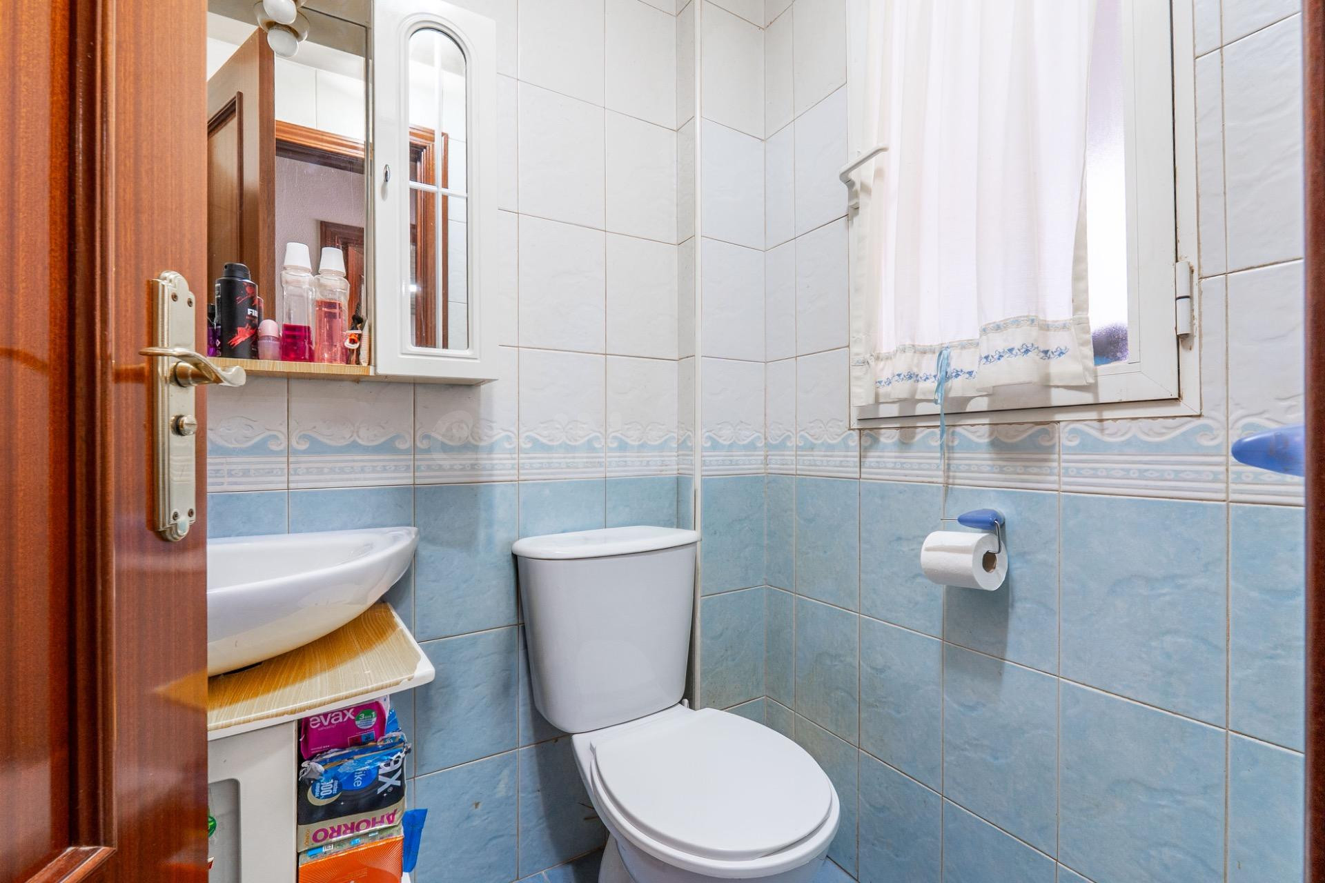 ¡MAGNIFICA CASA UNIFAMILIAR ADOSADA EN LOMALINDA, OGIJARES! - foto 4