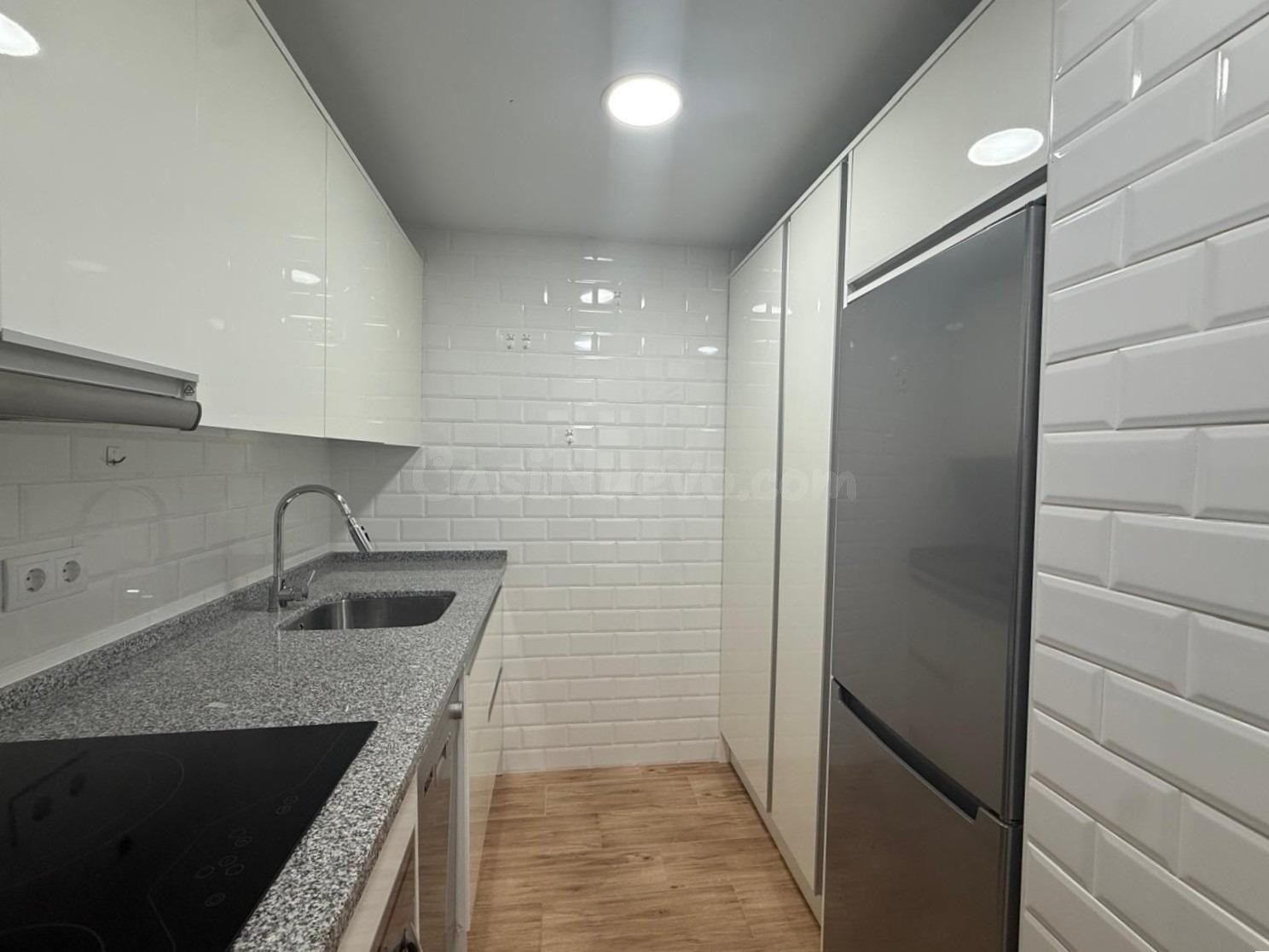 Oportunidad única: Apartamento reformado en Mérida, zona Mar - foto 3