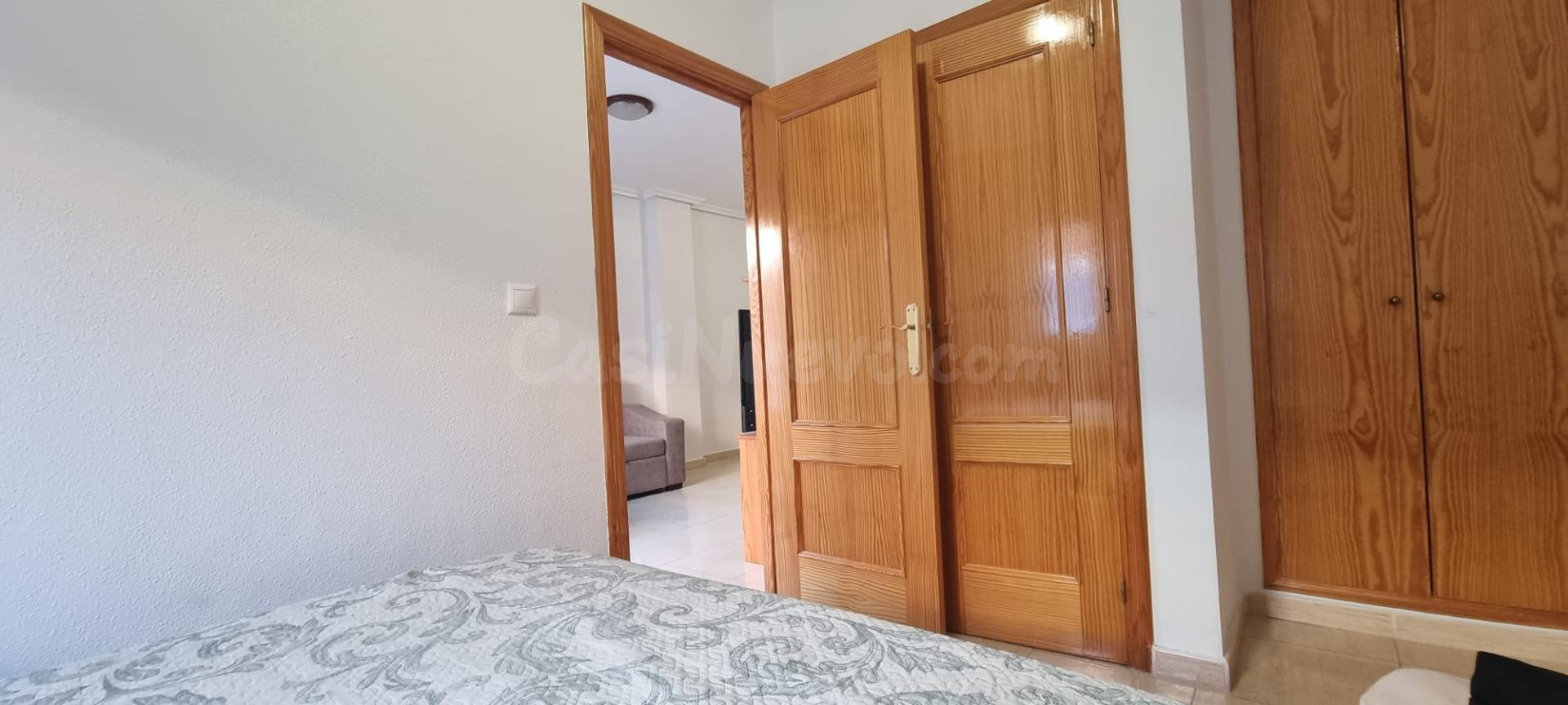 se vende un piso de 2 dormitorios en comunidad con piscina e - foto 5