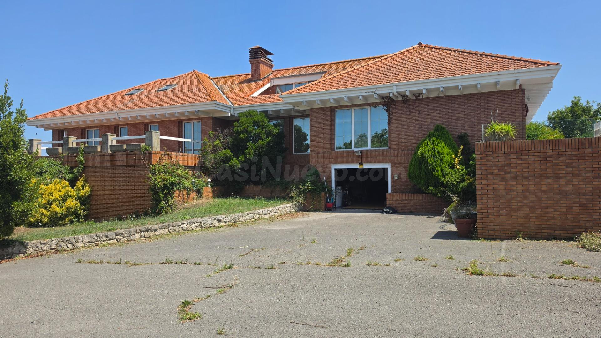 Exclusiva Finca con Residencia de Lujo y Hostelería en Sanci
