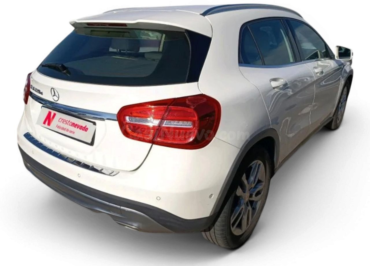 Mercedes GLA GLA 220 d Urban - foto 2