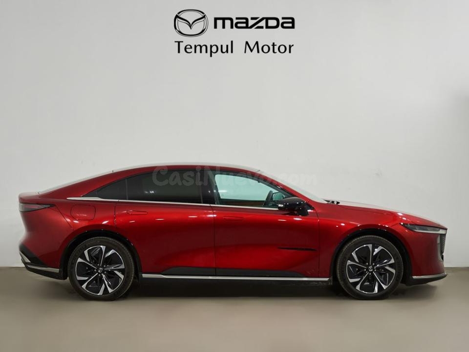 Mazda Mazda6e - foto 2