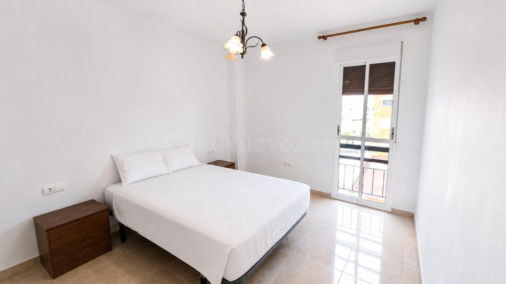 PISO DE 75M2, MUY AMPLIO Y LUMINOSO, BUENÍSIMA ZONA  DE PARQ - foto 3