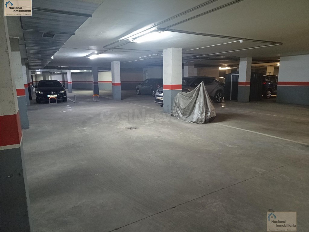 Parking coche en Venta en Medina Del Campo Valladolid - foto 4