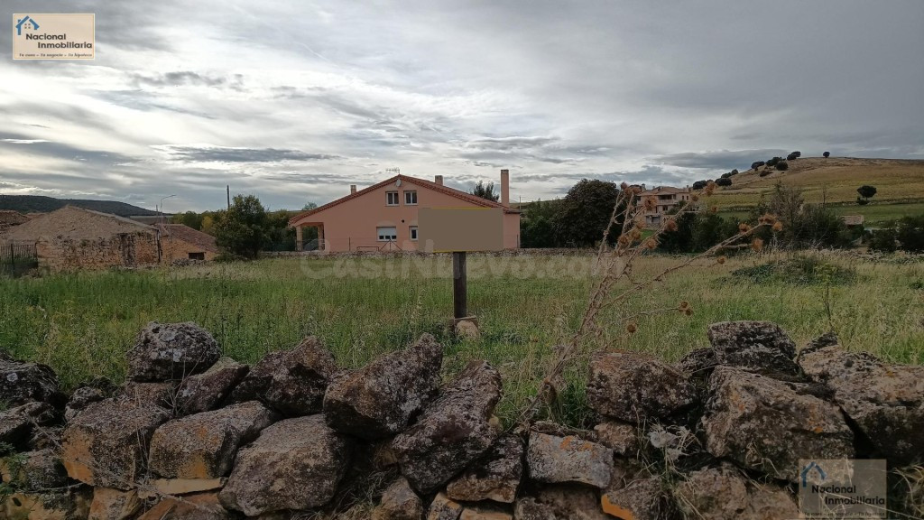 Suelo urbanizable en Venta en Valdevacas Y Guijar Segovia - foto 4