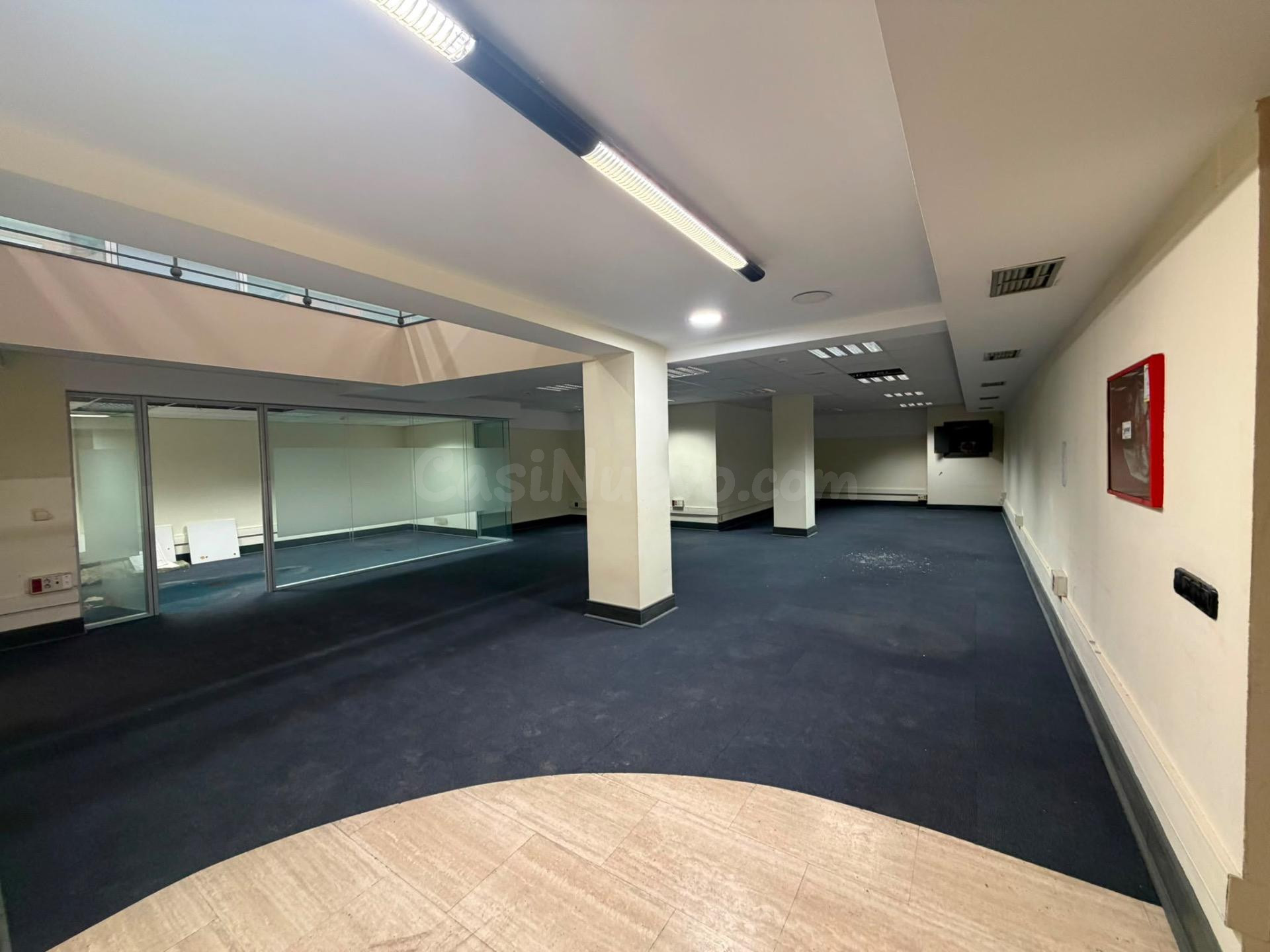 Local comercial 780m² en alquiler - Centro - foto 5