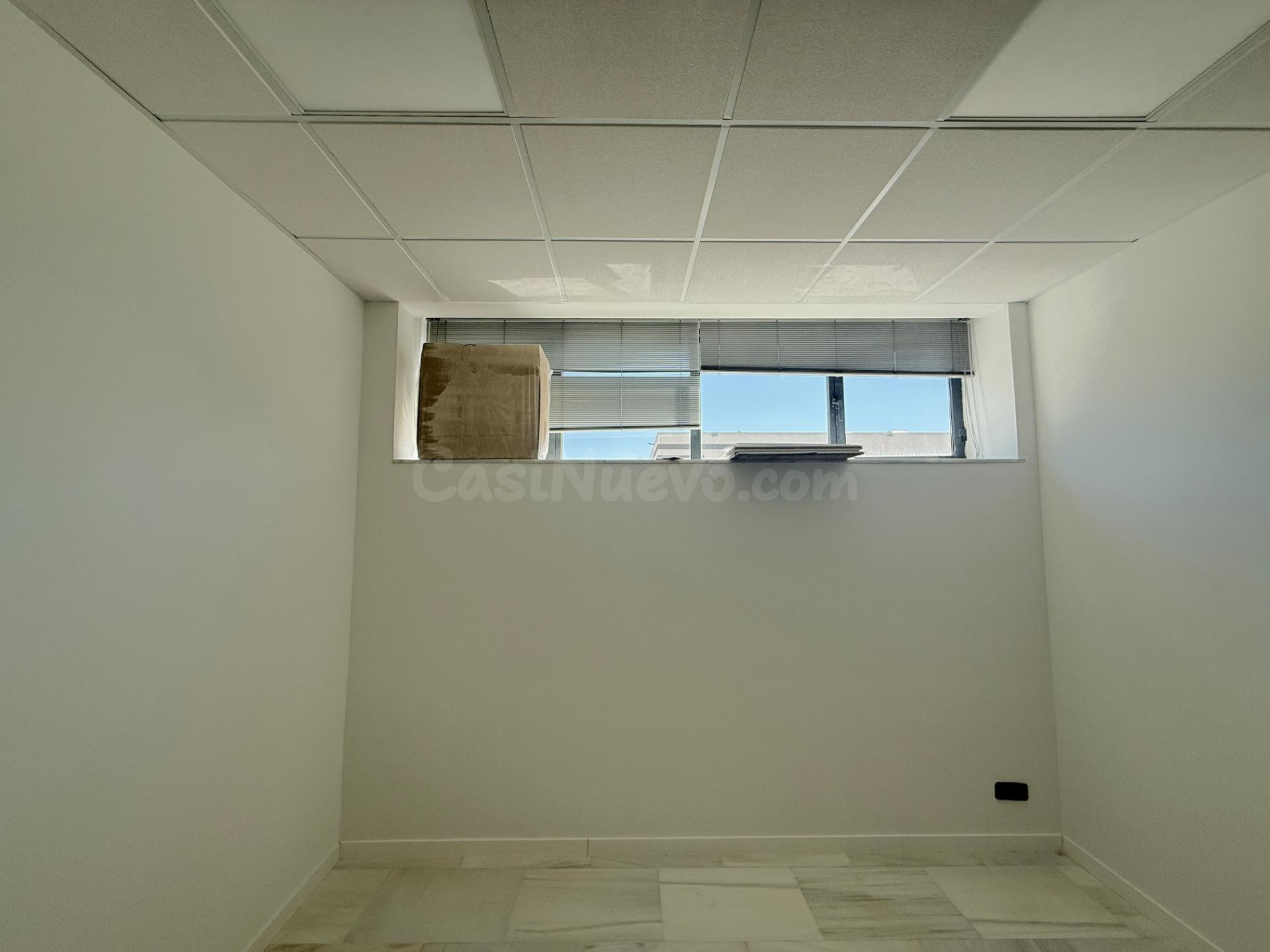 ^^LOCAL COMERCIAL REFORMADO CON GRAN ESCAPARATE Y MÚLTIPLES  - foto 4
