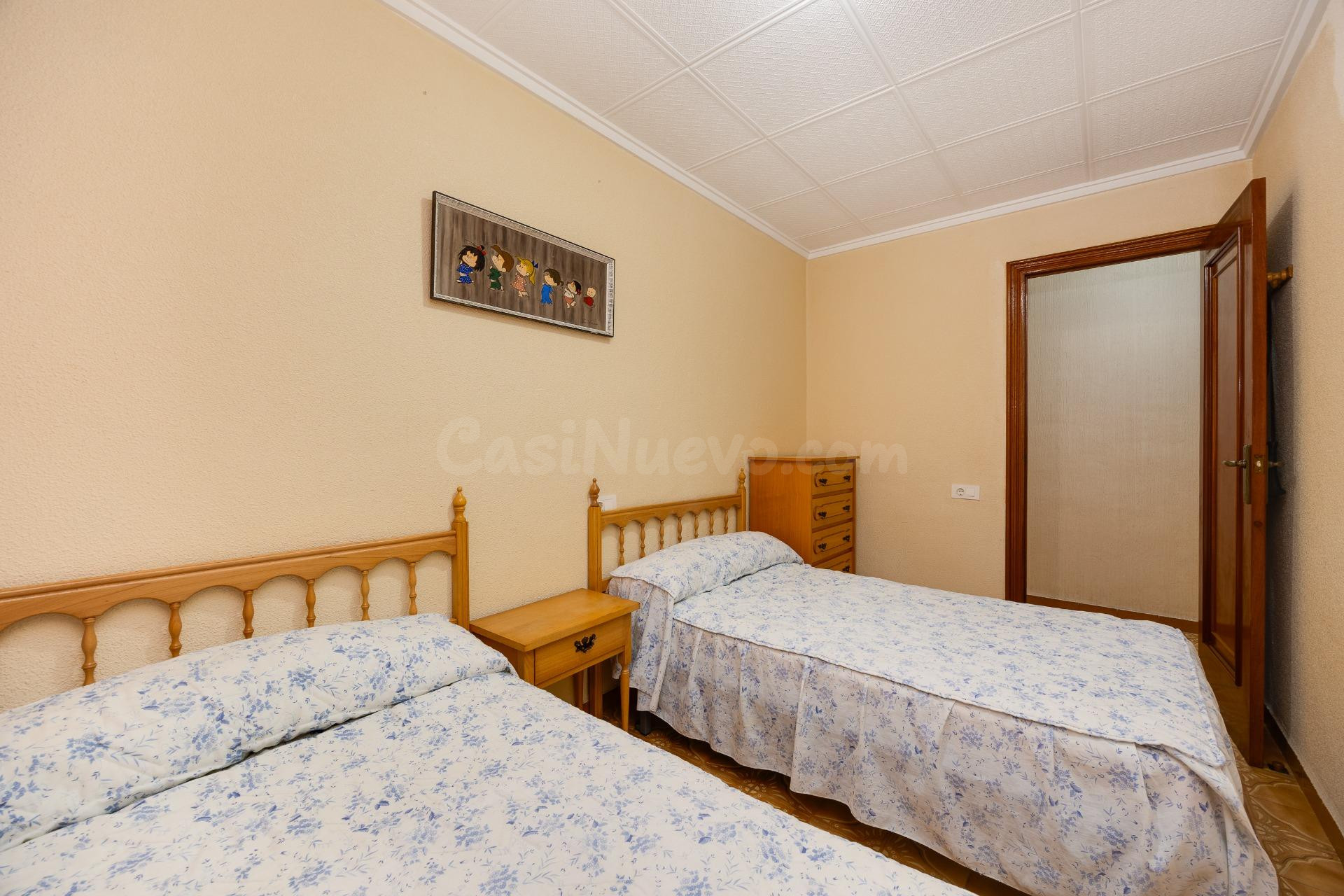 Apartamento en primera línea con vistas frontales al mar en  - foto 4