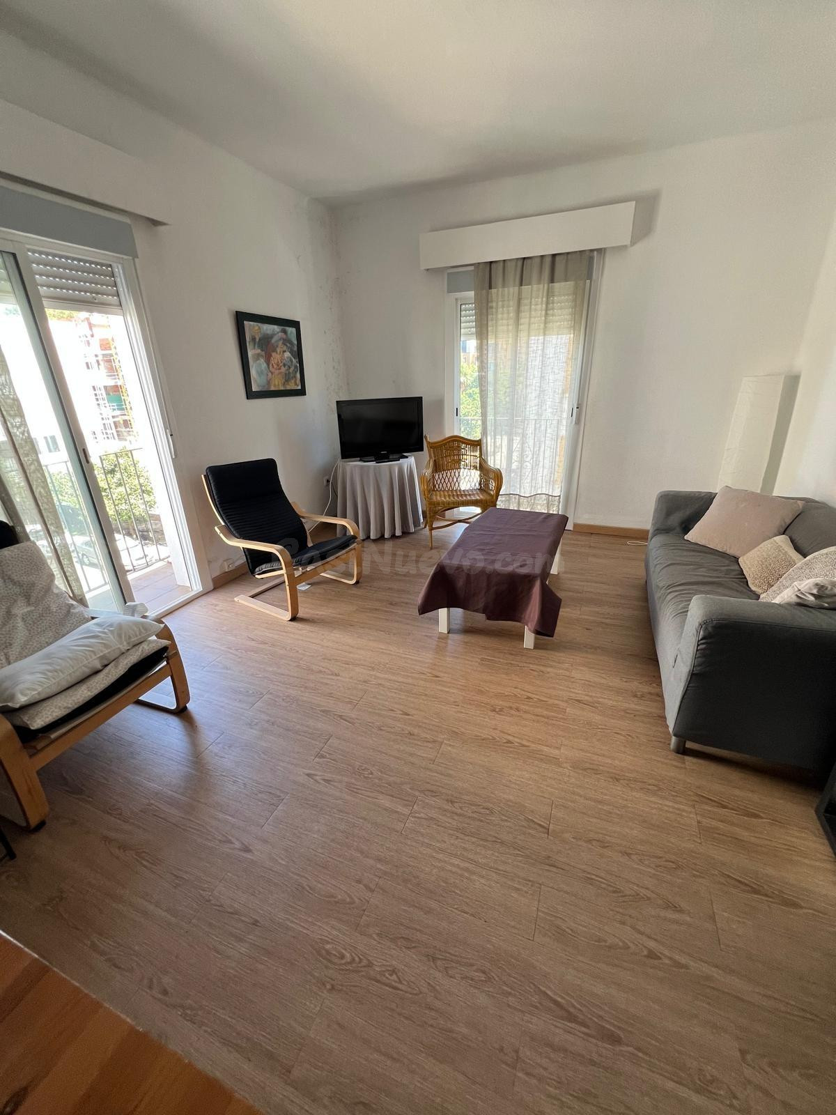 Zona Sur, Pedro Salvador. Excelente vivienda de 3 habitaciones 2 baños se alquila.