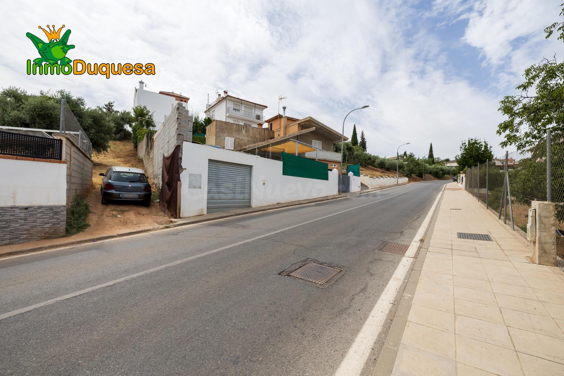 Solar urbano de 1.437 m2 (Con posibilidad de 3 casas). - foto 5