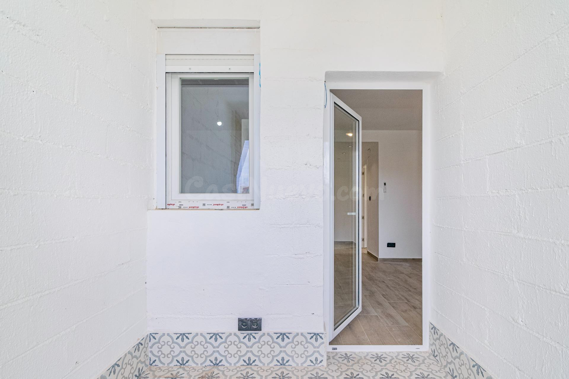 VENTA 5 DORMITORIOS. BAÑO. ASEO. REFORMADO - foto 3