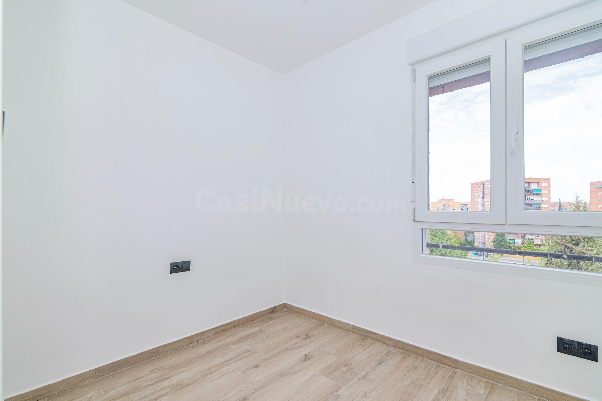 VENTA 5 DORMITORIOS. BAÑO. ASEO. REFORMADO - foto 5