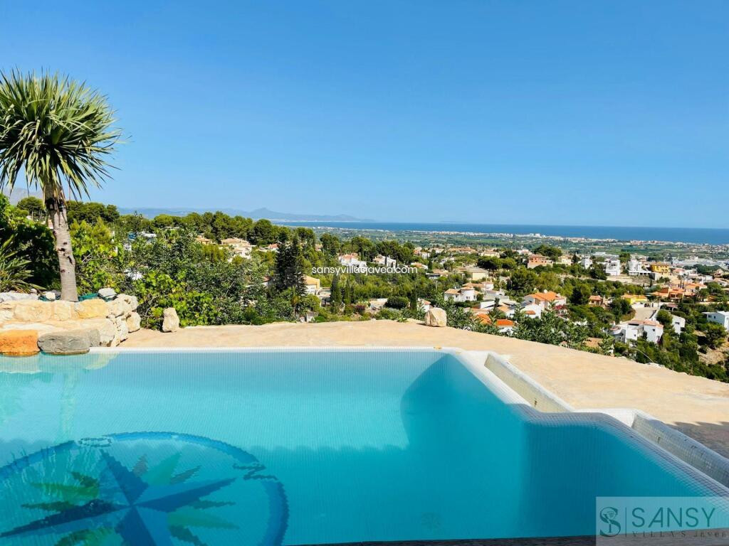 Casa-Chalet en Venta en Denia Alicante - foto 3
