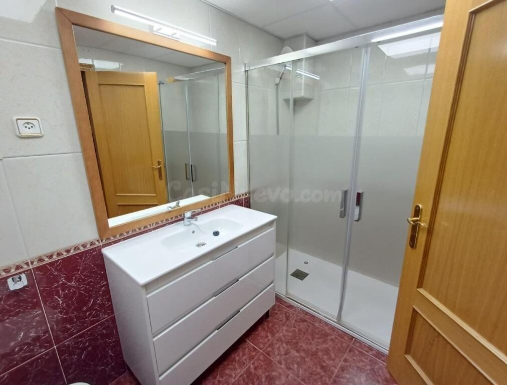 Piso en San Jose de la Vega para entrar a vivir !!!! - foto 3