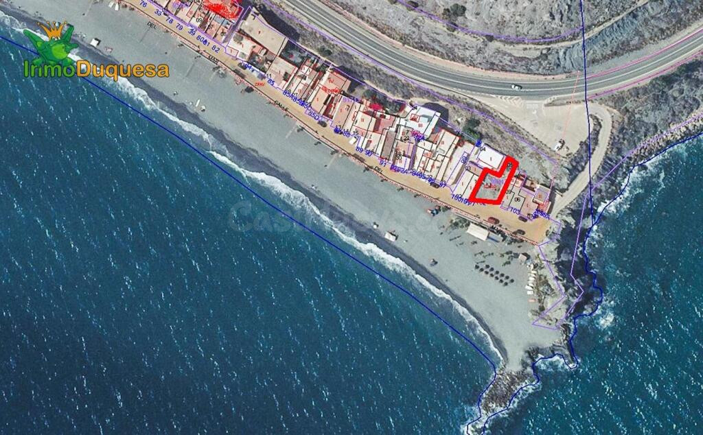 ATENCION PROMOTORES!!! SOLAR EN PRIMERA LINEA DE PLAYA