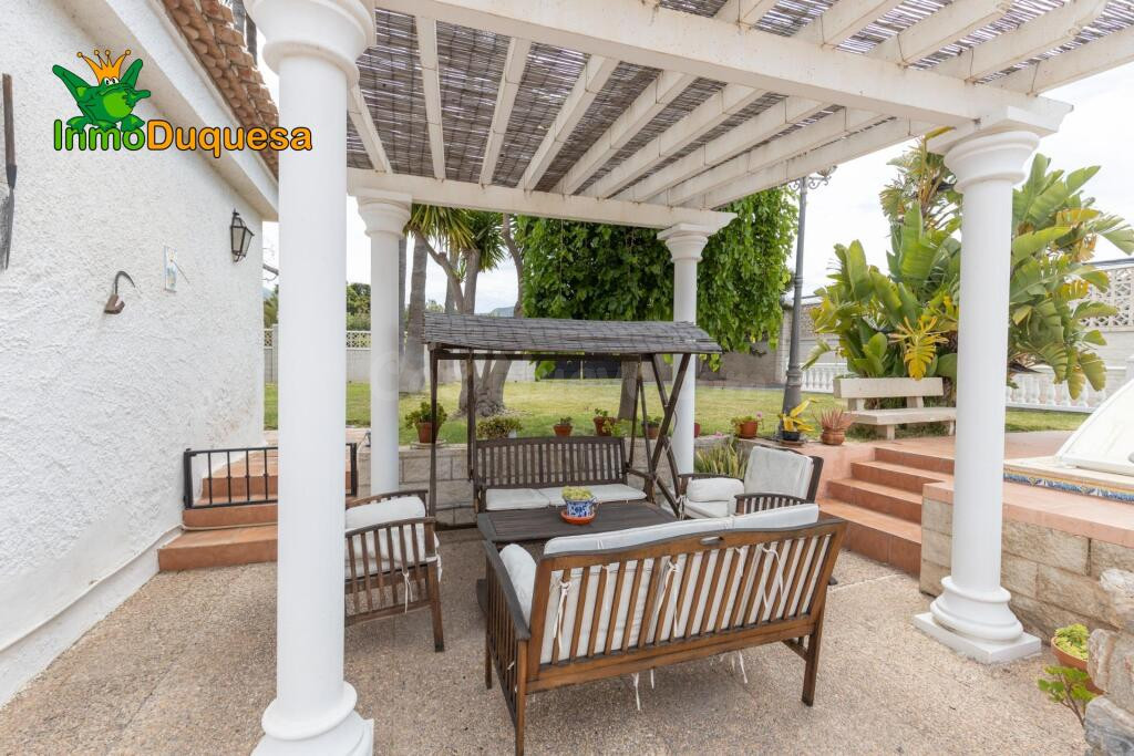 GRAN VILLA de UNA SOLA PLANTA en MOTRIL - foto 5
