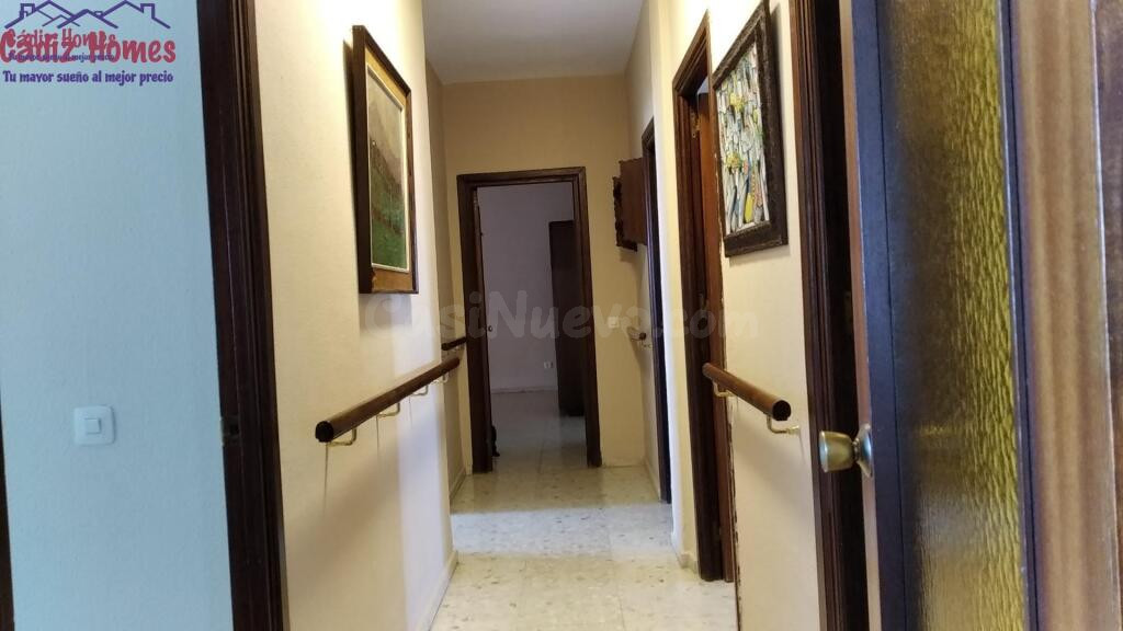 AMPLIA VIVIENDA SEÑORIAL ZONA BAHIA BLANCA - foto 3