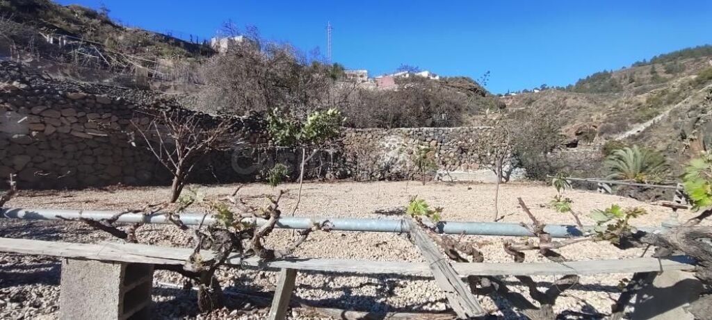 Terreno rústico en Granadilla con acceso rodado