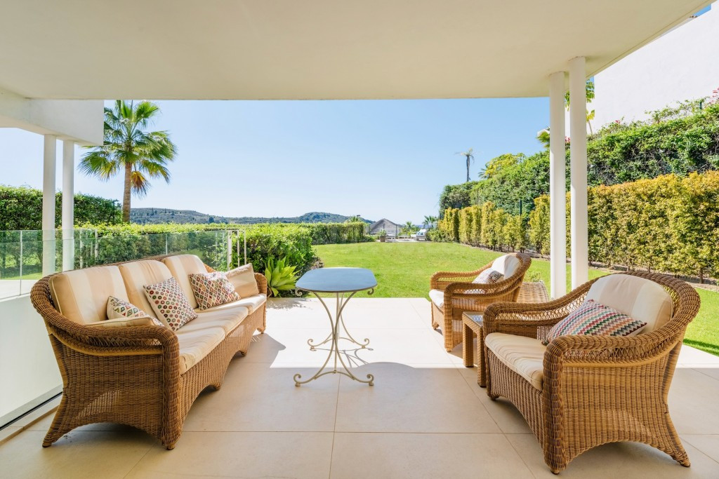 Dúplex en Venta en Benahavis Málaga - foto 2