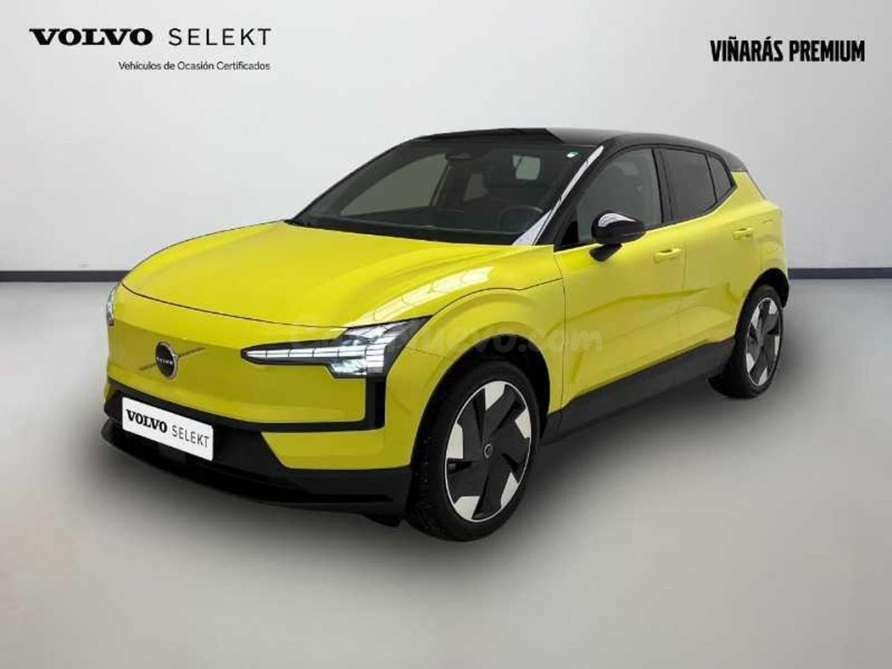 Volvo EX30 Single Motor Extended Range Plus Auto