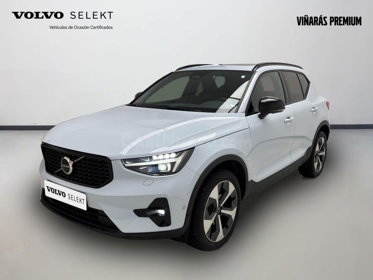 Volvo XC40 2.0 B4 G Plus Dark Auto