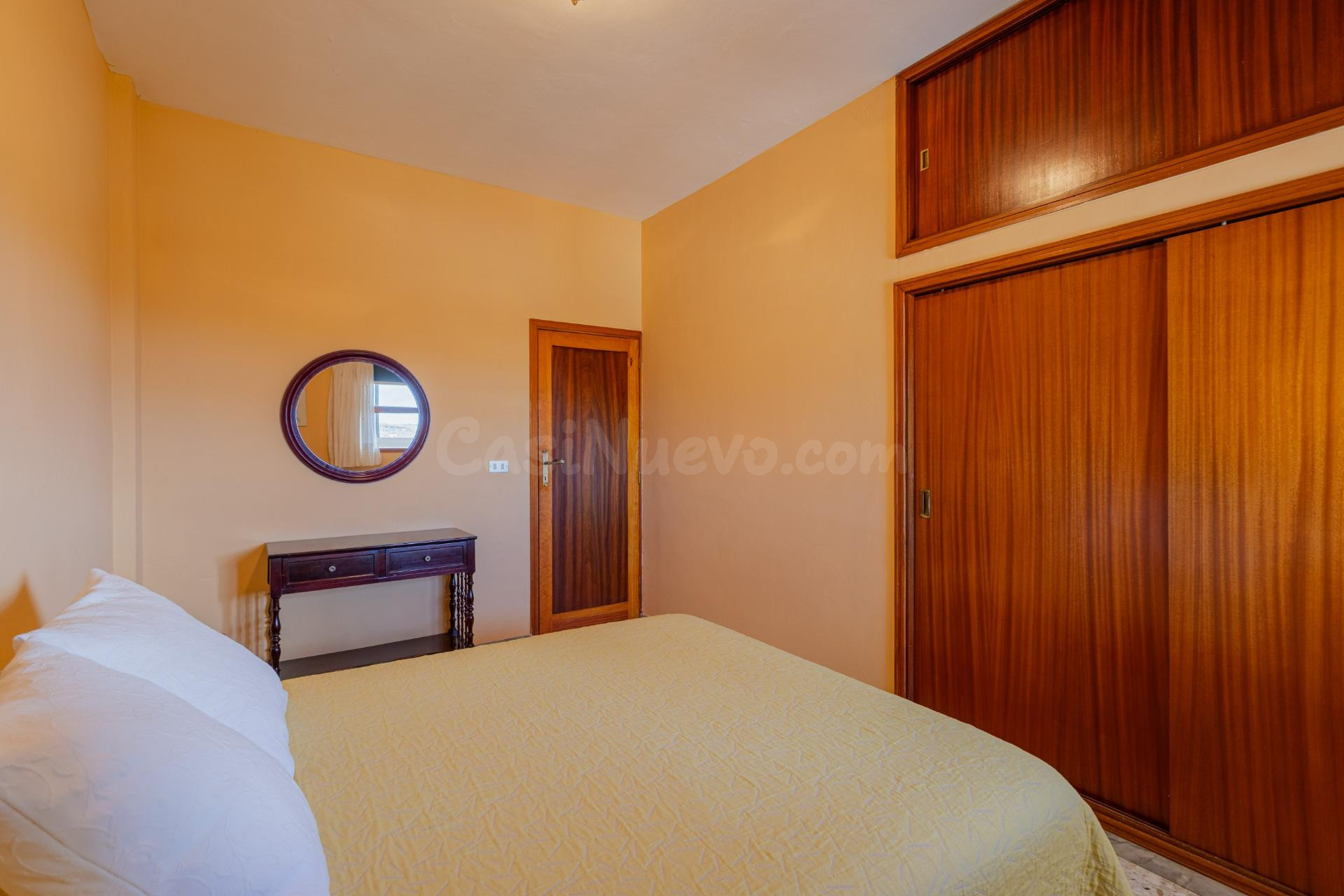 ¡Una vivienda única en Arico con tres niveles, amplios espac - foto 5