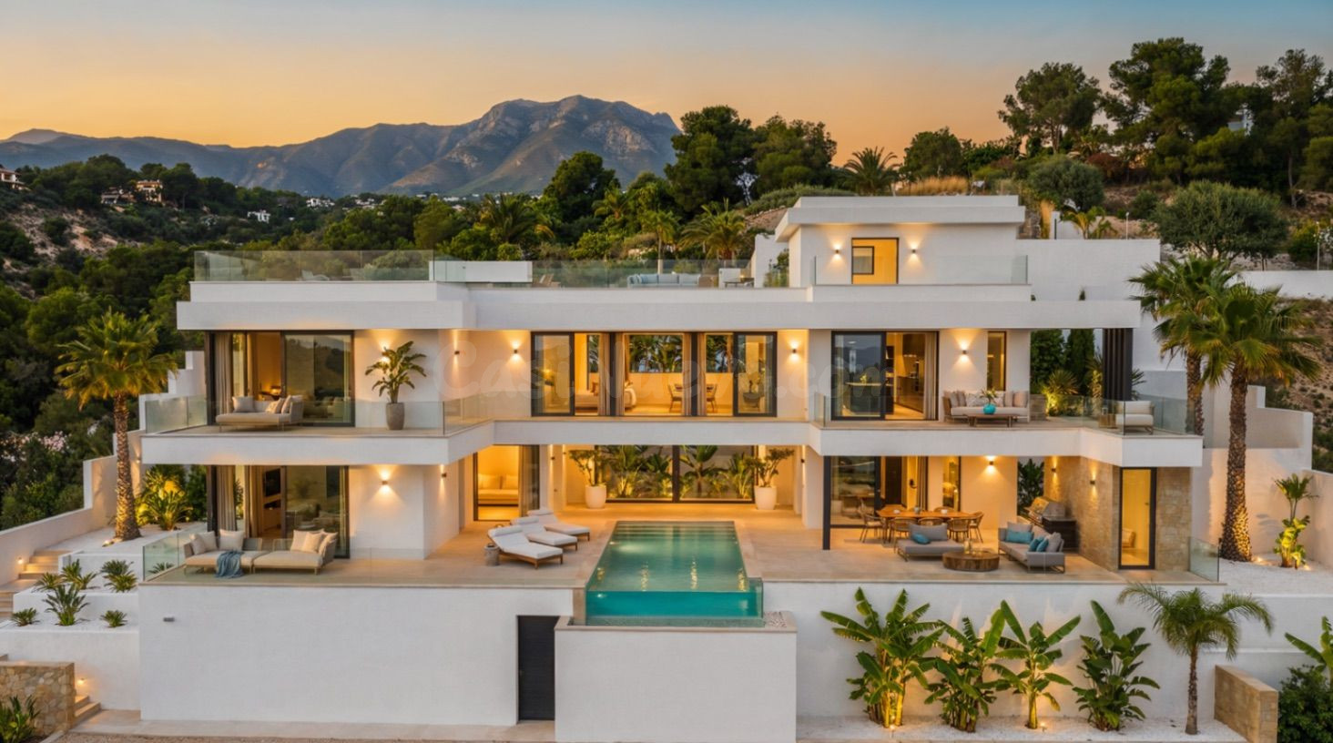 Villa 5 habitaciones 456m² en venta - Cometa-Carrió