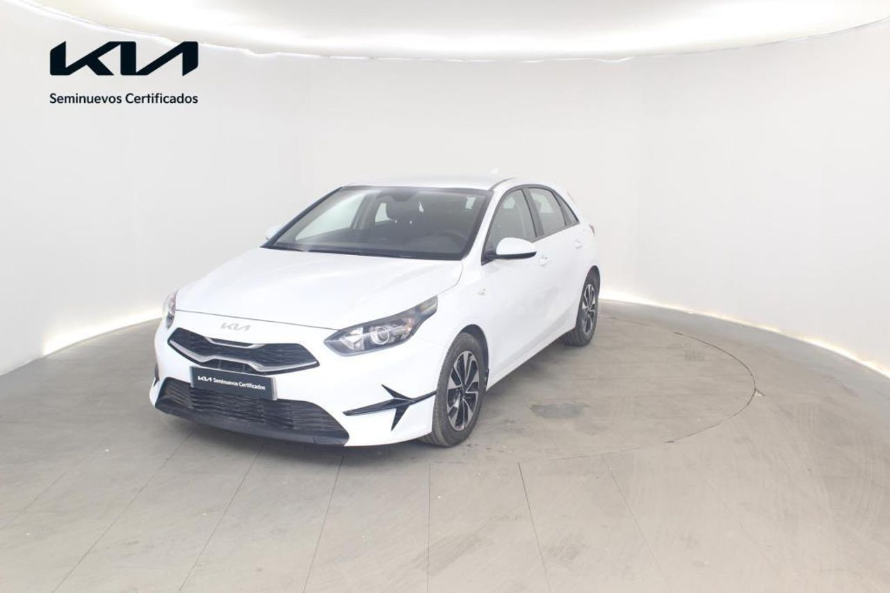 Kia Ceed 5p 1.0 T-GDi 100CV Concept