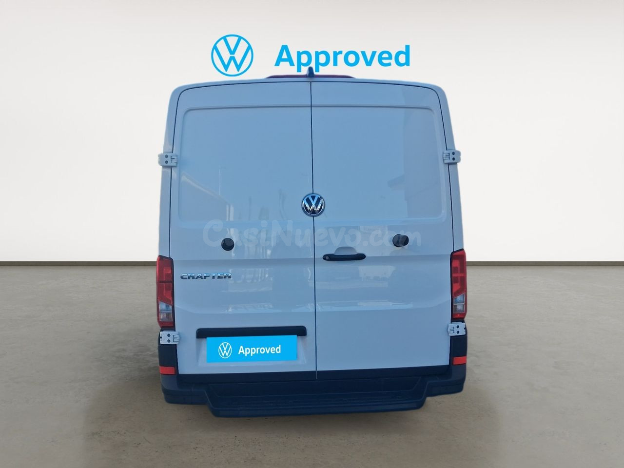 Volkswagen Crafter 35 FURGON BATALLA MEDIA L3H2 2.0 TDI FWD  - foto 3