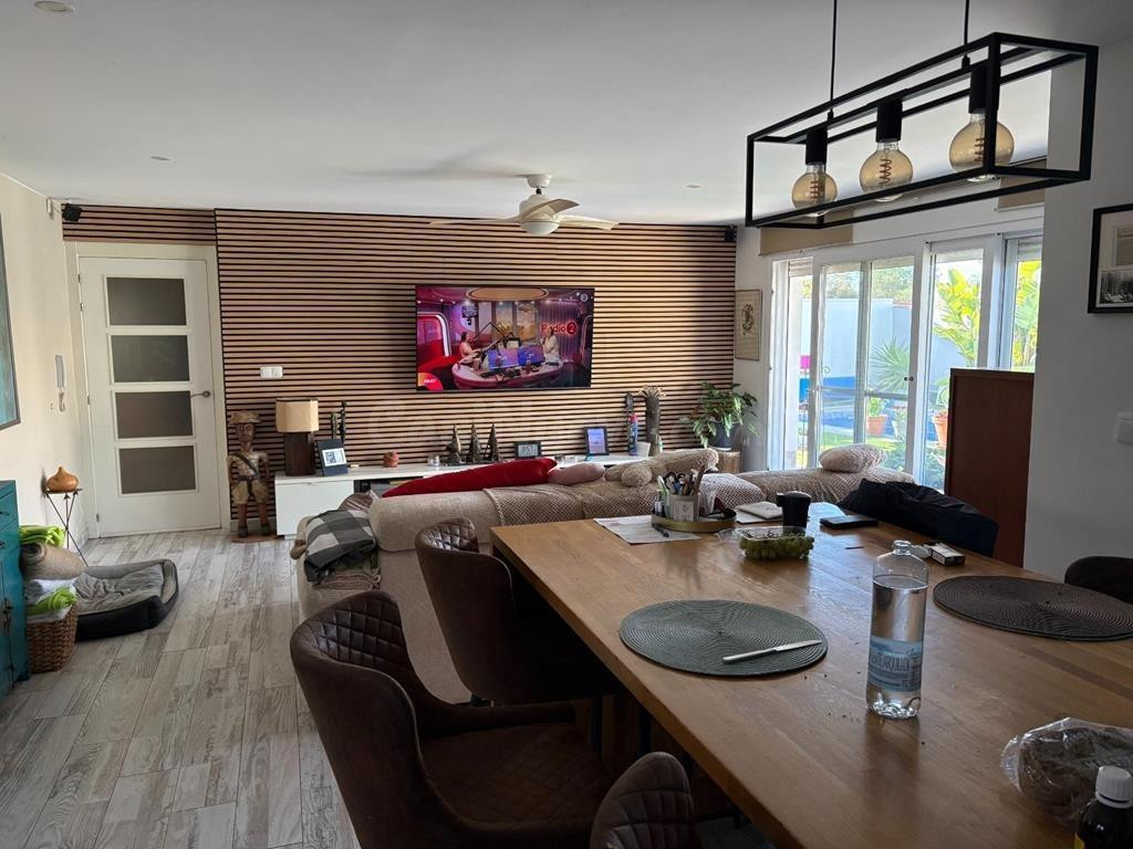 Chalet completamente renovado con piscina privada y jardín e - foto 3
