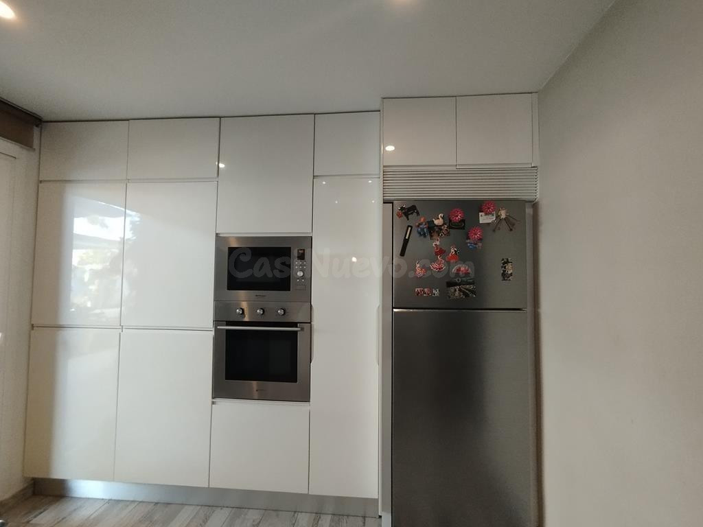 Chalet completamente renovado con piscina privada y jardín e - foto 5