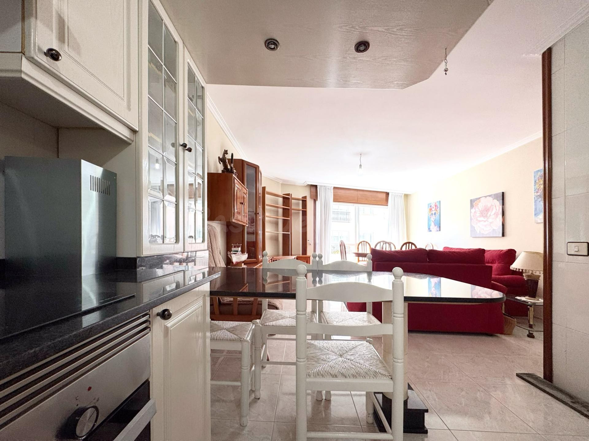 PISO AMPLIO DE TRES habitaciones PARA LARGA DURACIÓN - foto 3