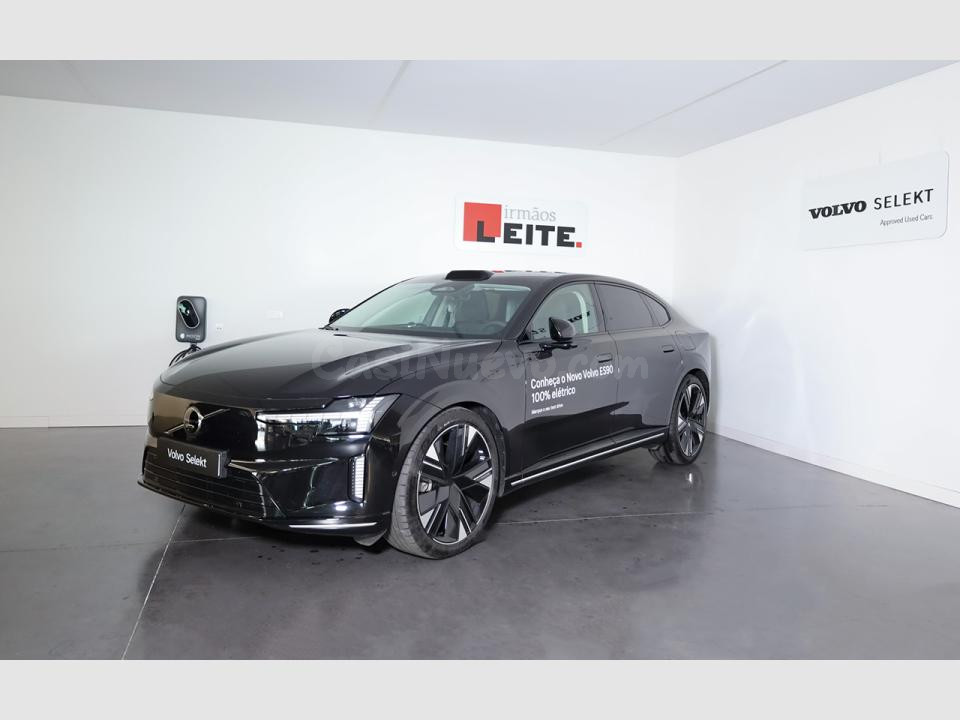 Volvo ES90