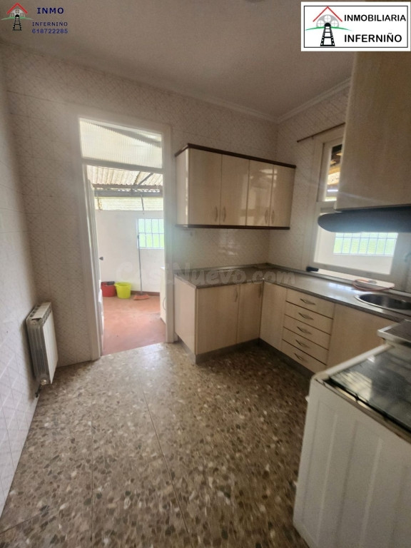 Edificio Viviendas en Venta en Naron La Coruña Ref: 438372