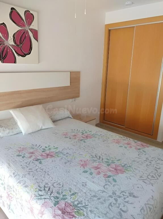 En venta, apartamento de 2 habitaciones con amplia terraza e - foto 3