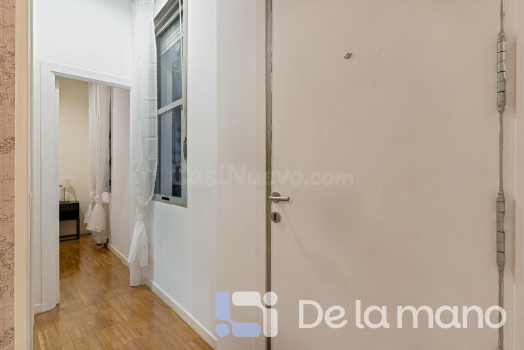 PISO REFORMADO, AMUEBLADO Y CON BALCÓN PRIVADO. - foto 3