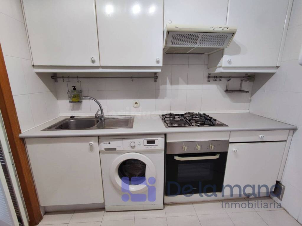 ¡ACOGEDOR Y LUMINOSO APARTAMENTO EXTERIOR CON GARAJE EN LA F - foto 4