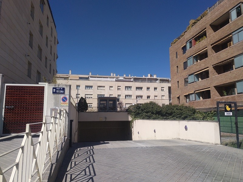 Parking moto en Alquiler en Madrid Madrid CANILLEJAS