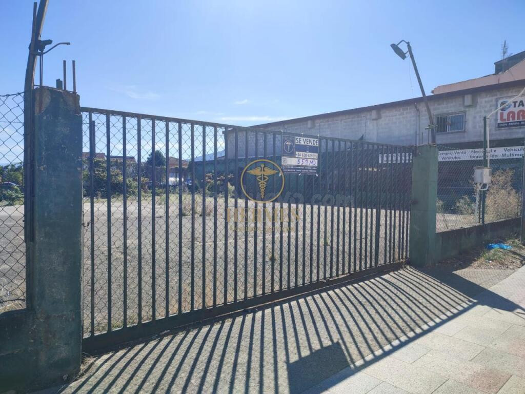 Parcela en venta Tui centro - foto 4