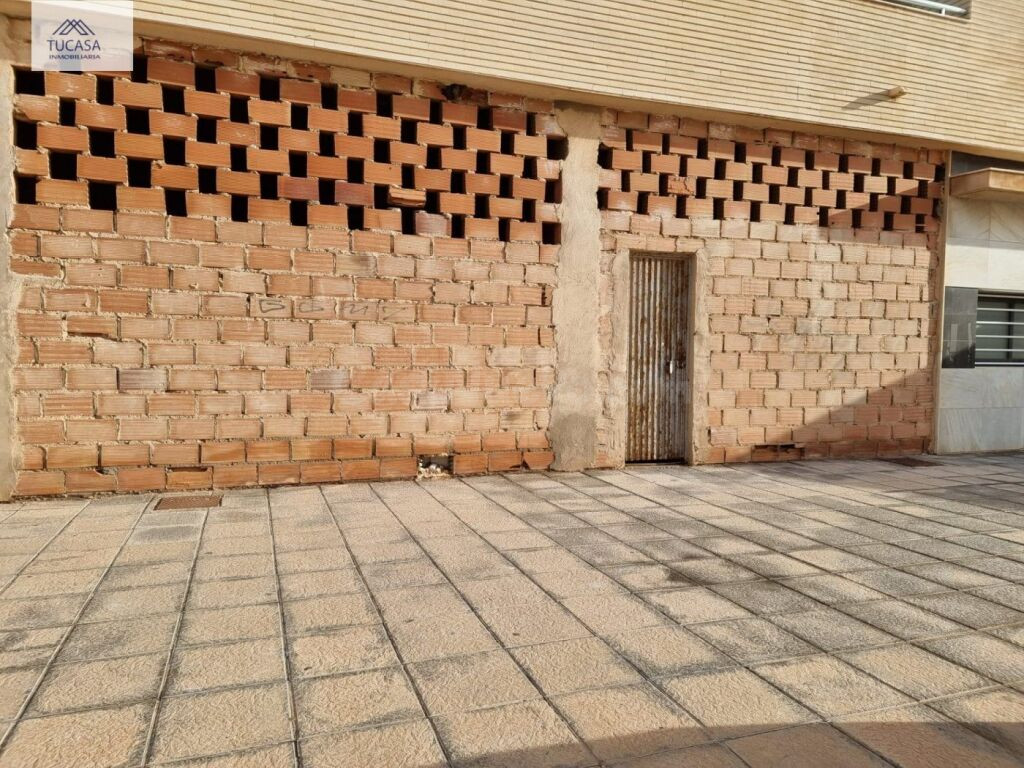 Local comercial en Alquiler en Roquetas De Mar Almería