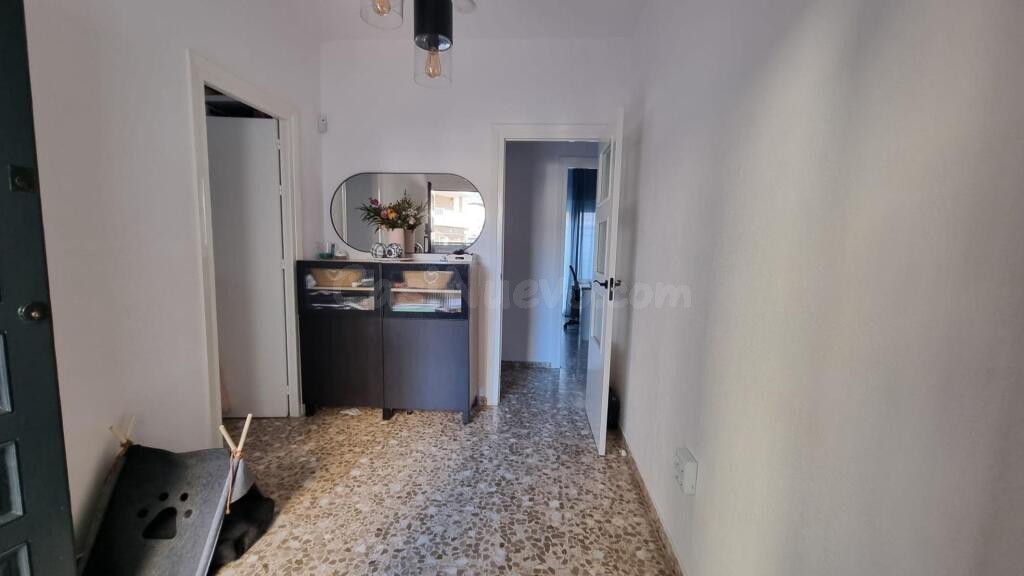 ¡Tu Oasis en Roquetas de Mar te Espera! - foto 2