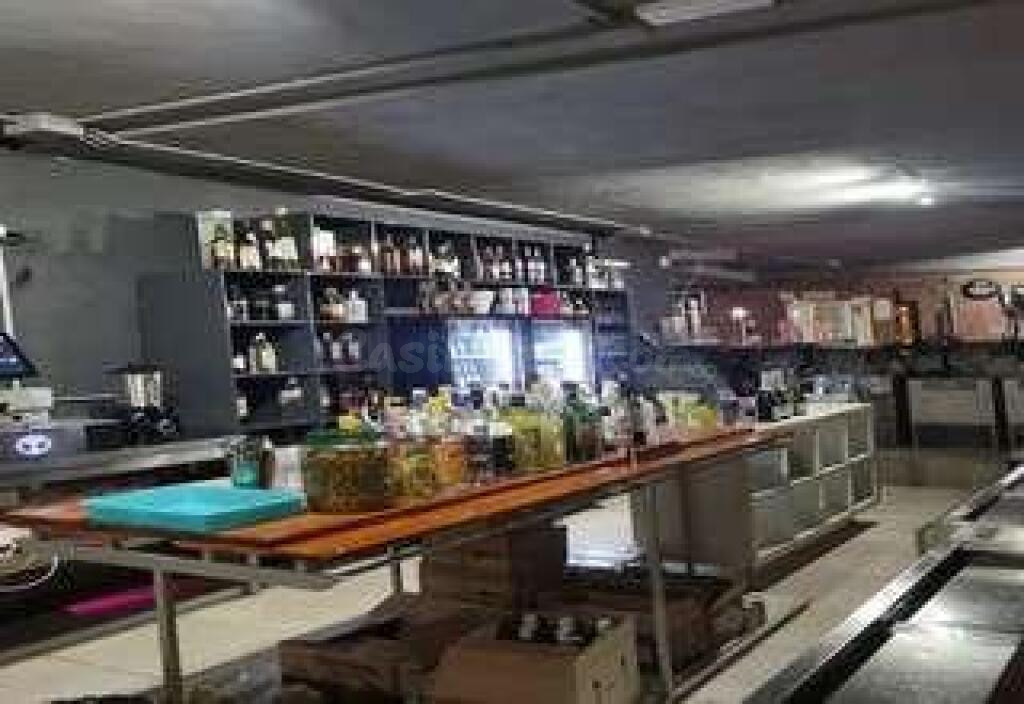 TRASPASO DE RESTAURANTE EN PRIMERA LINEA LOS CRISTIANOS - foto 3