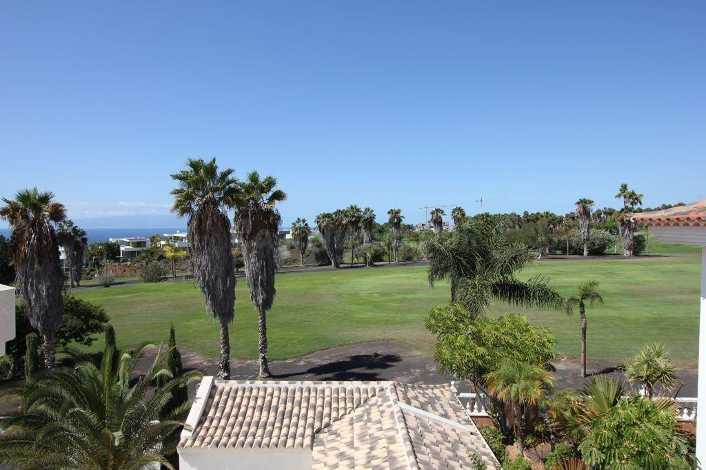 Majestuosa villa de lujo en La Caleta con vistas al mar - foto 2