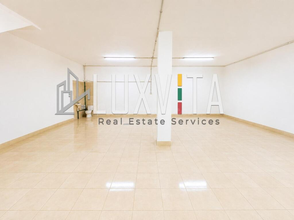Local comercial diáfano de 98 m2 en Polígono Las Andoriñas – Las Chafiras