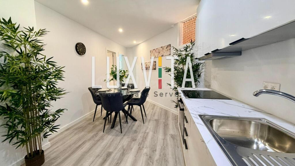 Apartamento reformado de 2 habitaciones en Los Cristianos - foto 2