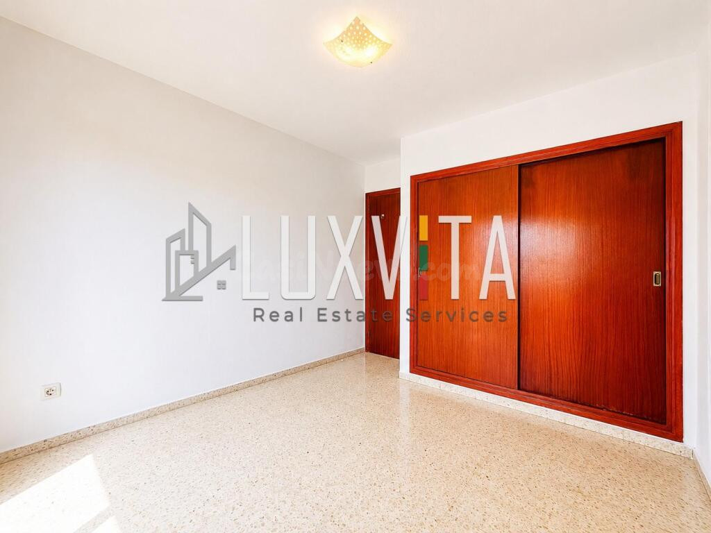 Exclusiva vivienda de 3 habitaciones y 2 baños en una de las - foto 3
