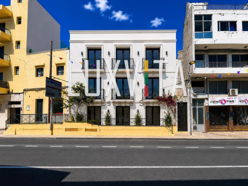 Parcela urbana de uso mixto en Granadilla de Abona – 147 m2 