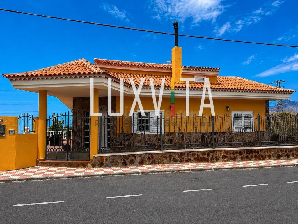 Casa Unifamiliar en Las Manchas – Santiago del Teide | 560.0 - foto 2